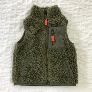 Carters baby vest - 6 months. Looks like Patagonia